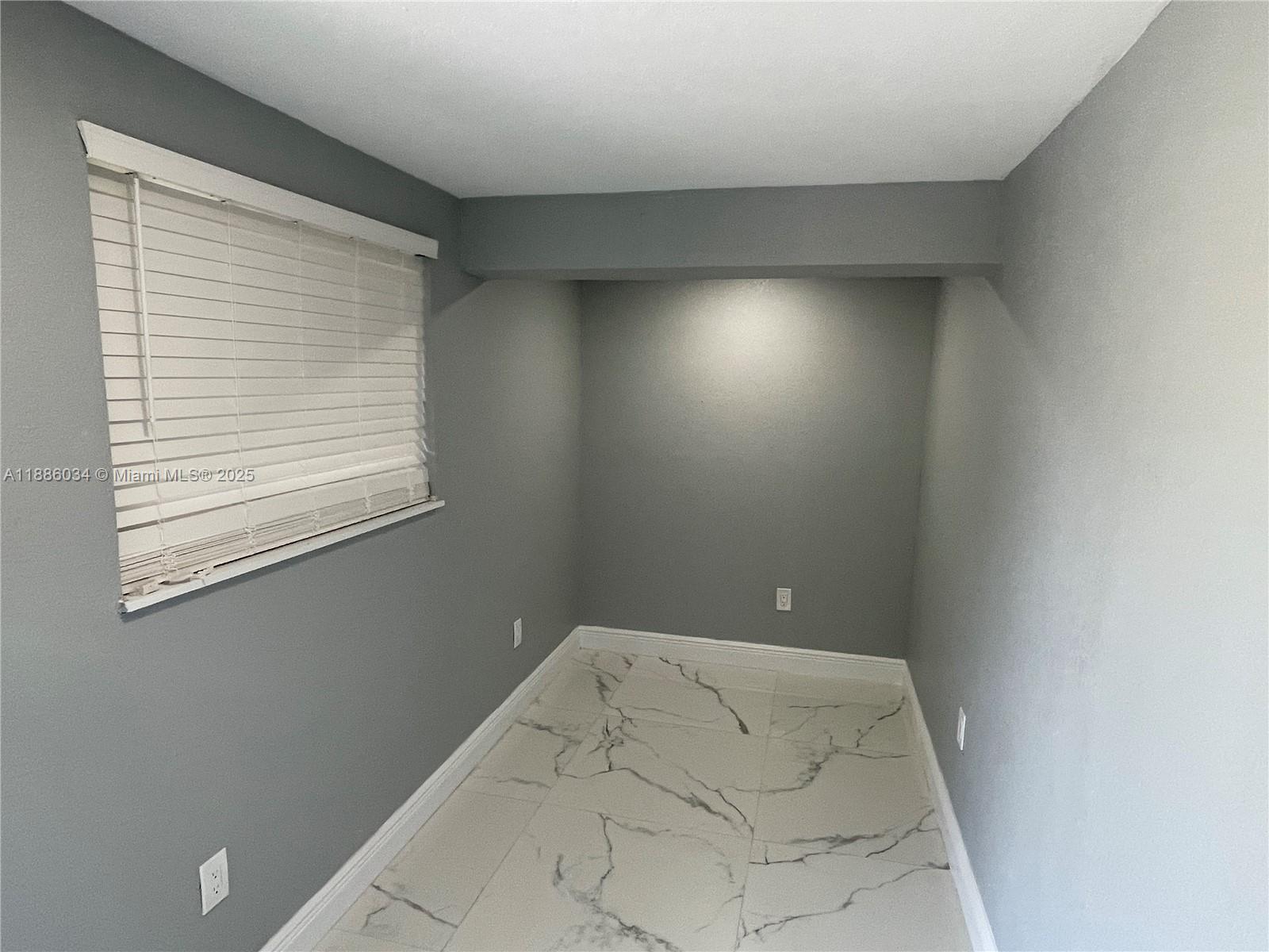 1221 NE 210th Ter #B