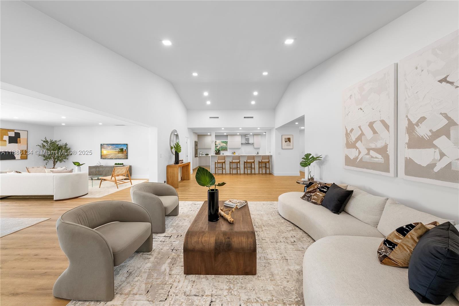 410 S Shore Dr Miami Beach, FL 33141 410 S Shore Dr Miami Beach, FL 33141