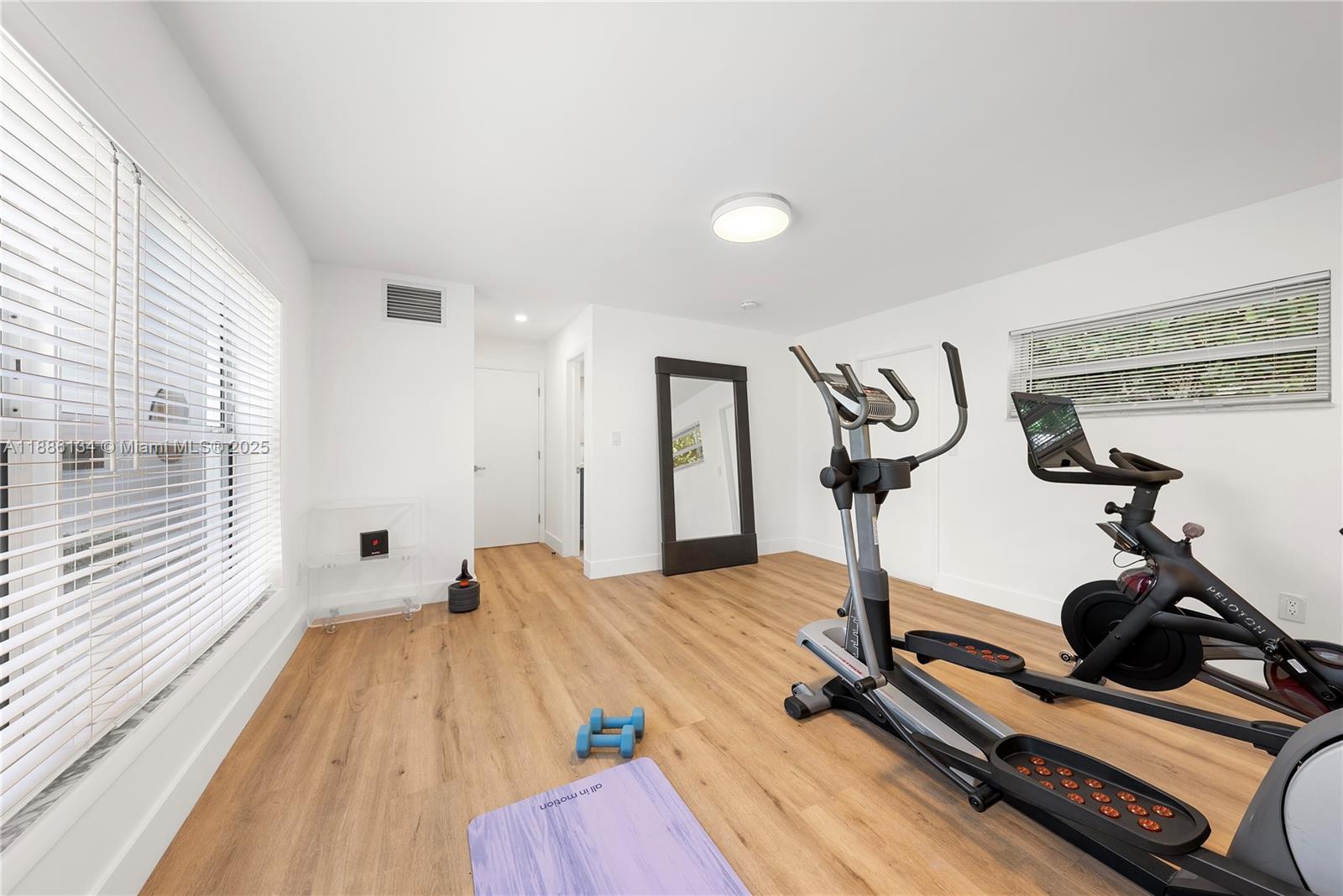 410 S Shore Dr Miami Beach, FL 33141 410 S Shore Dr Miami Beach, FL 33141
