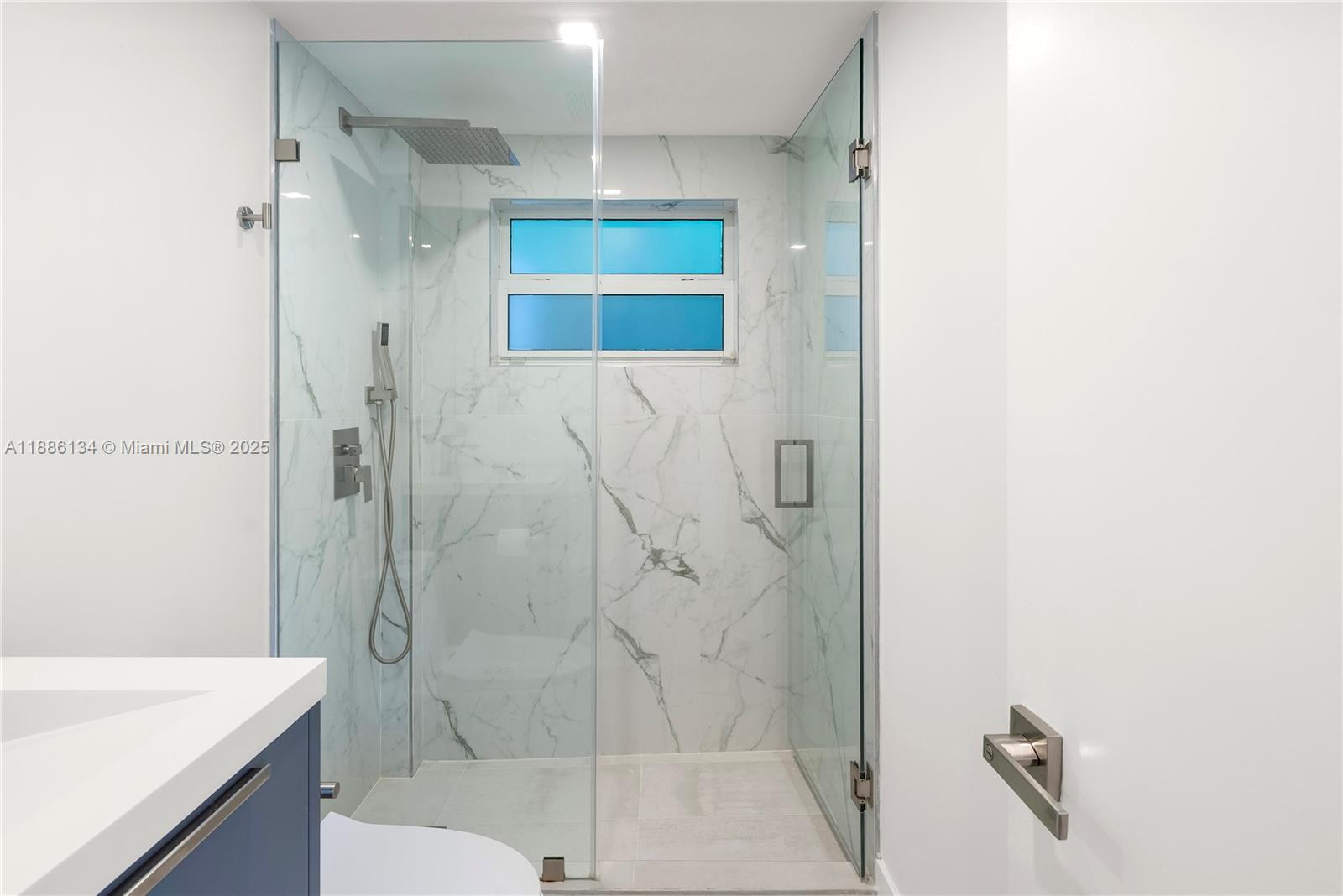 410 S Shore Dr Miami Beach, FL 33141 410 S Shore Dr Miami Beach, FL 33141