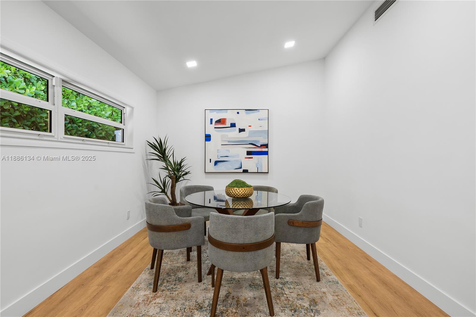 410 S Shore Dr Miami Beach, FL 33141 410 S Shore Dr Miami Beach, FL 33141