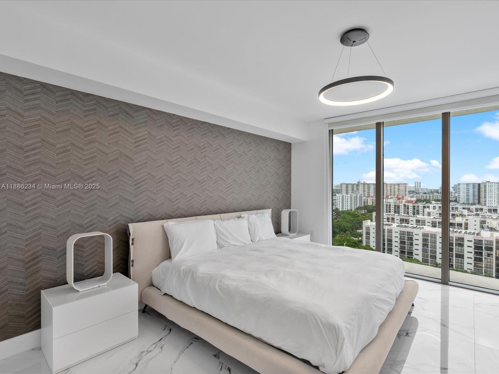 image Parque Towers Condo12