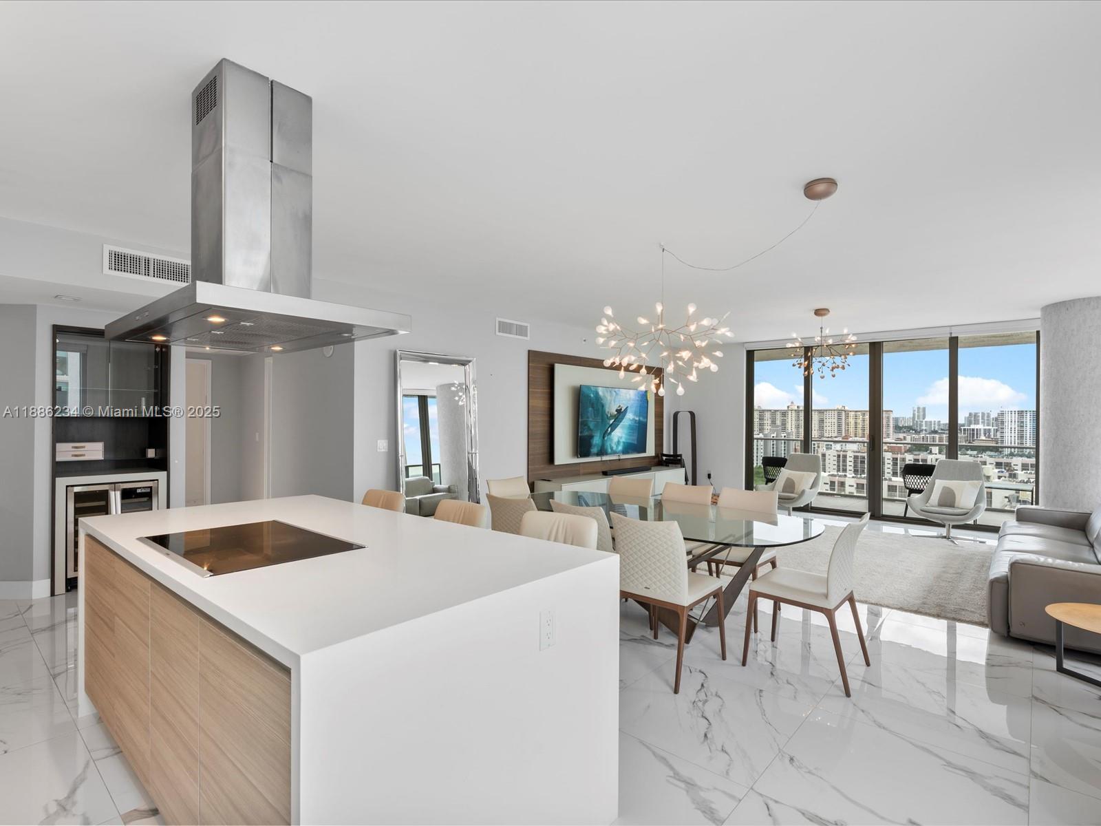 image Parque Towers Condo3