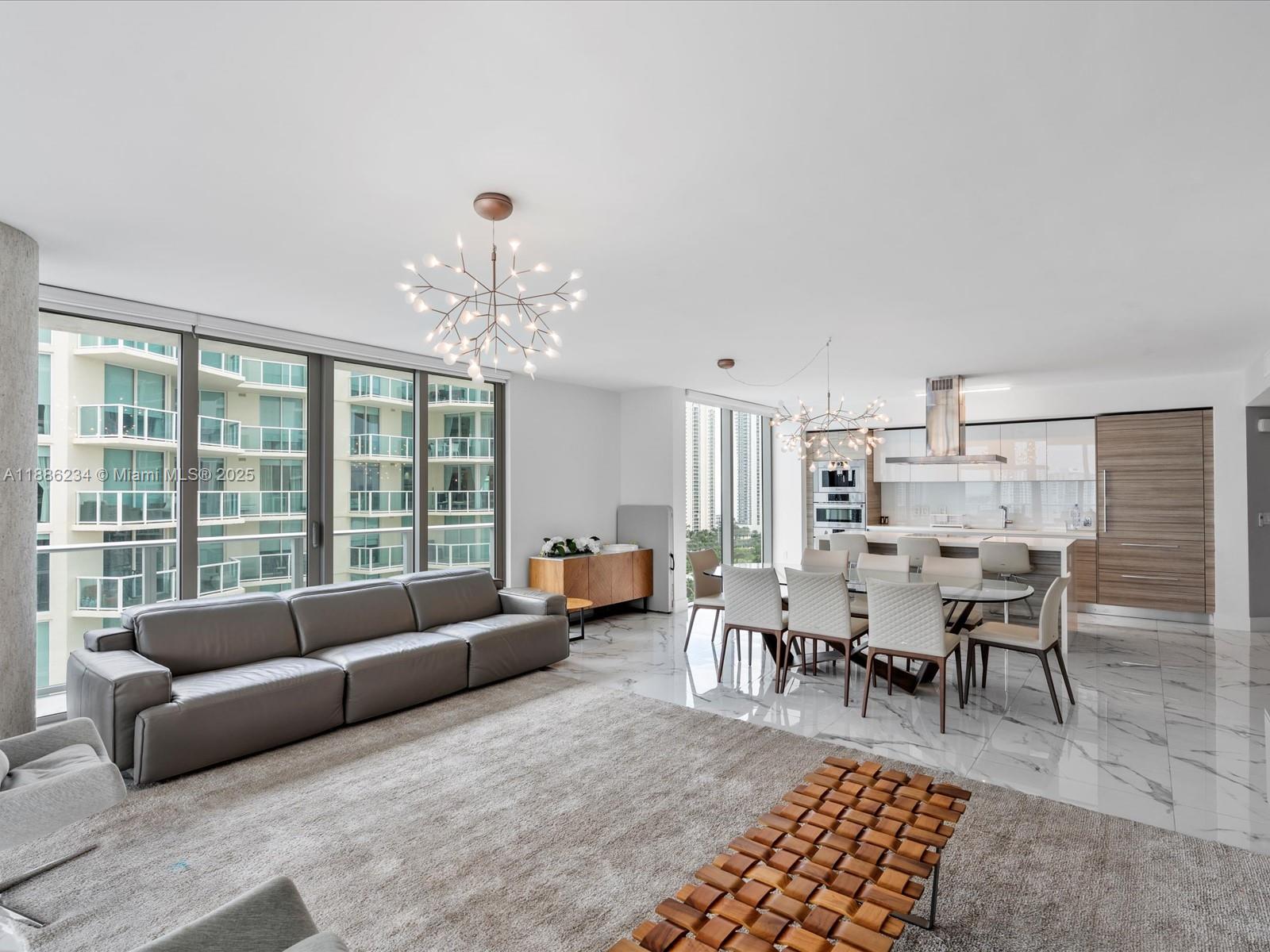 image Parque Towers Condo7
