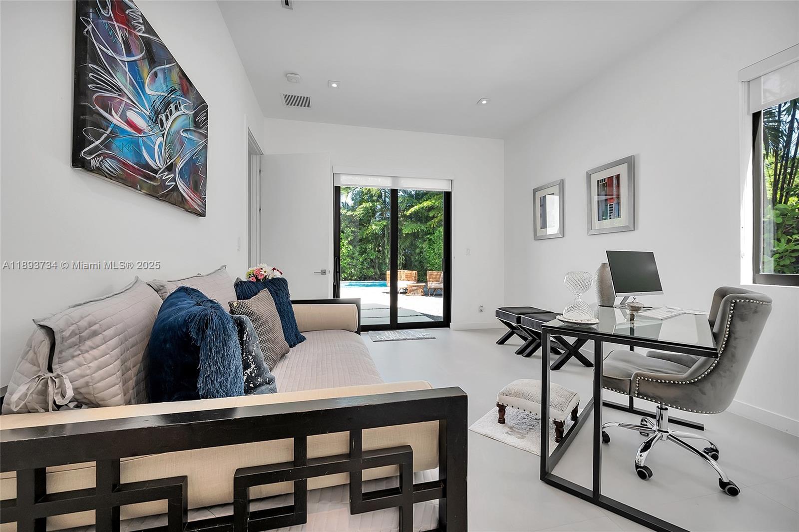 5921 SW 87th St South Miami, FL 33143