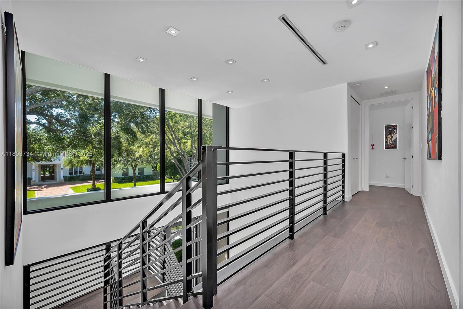 5921 SW 87th St South Miami, FL 33143