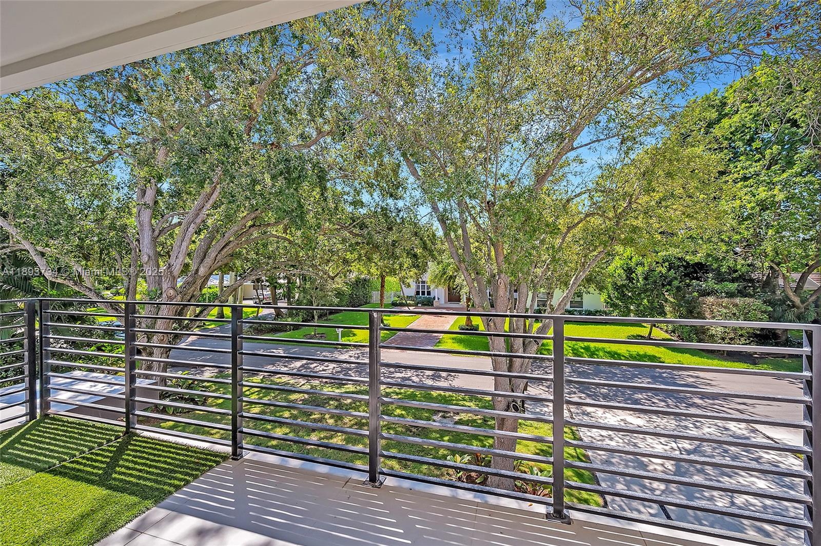 5921 SW 87th St South Miami, FL 33143