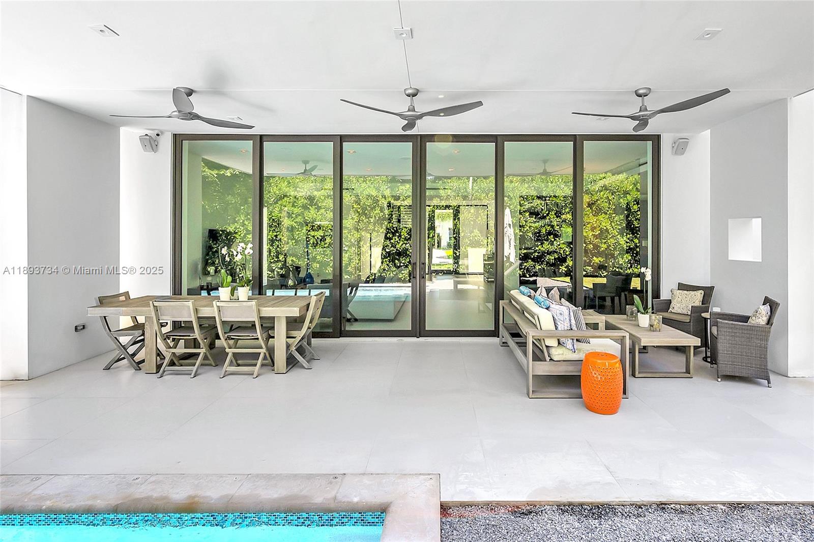 5921 SW 87th St South Miami, FL 33143