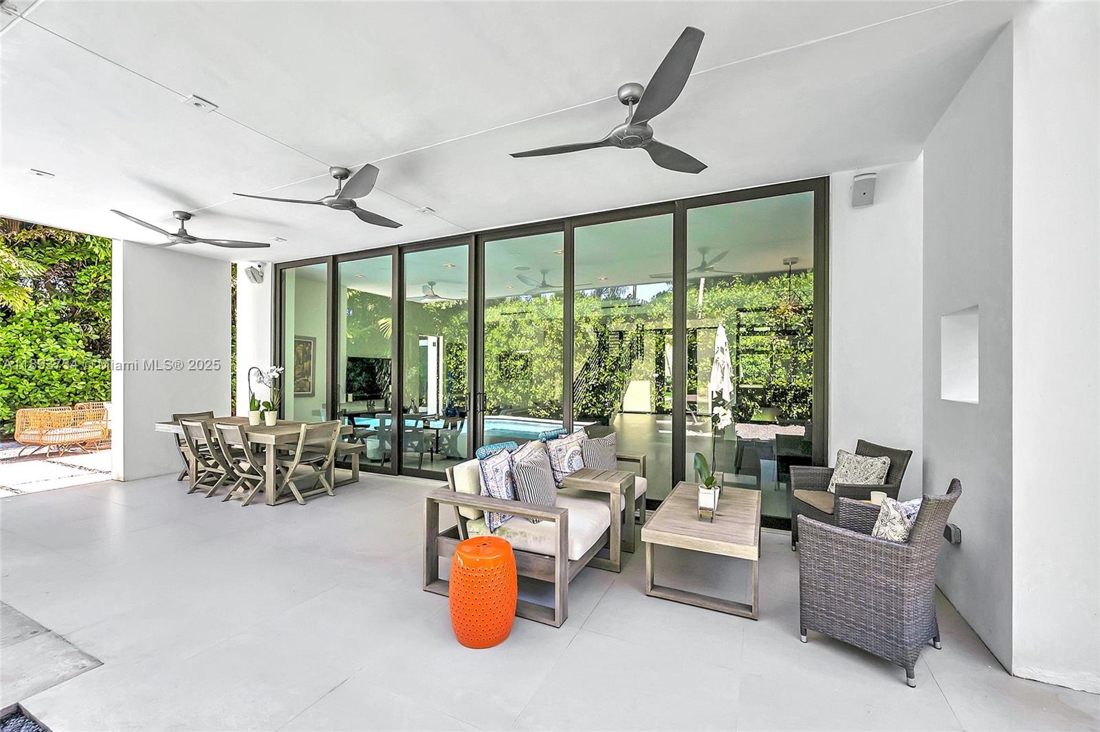 5921 SW 87th St South Miami, FL 33143