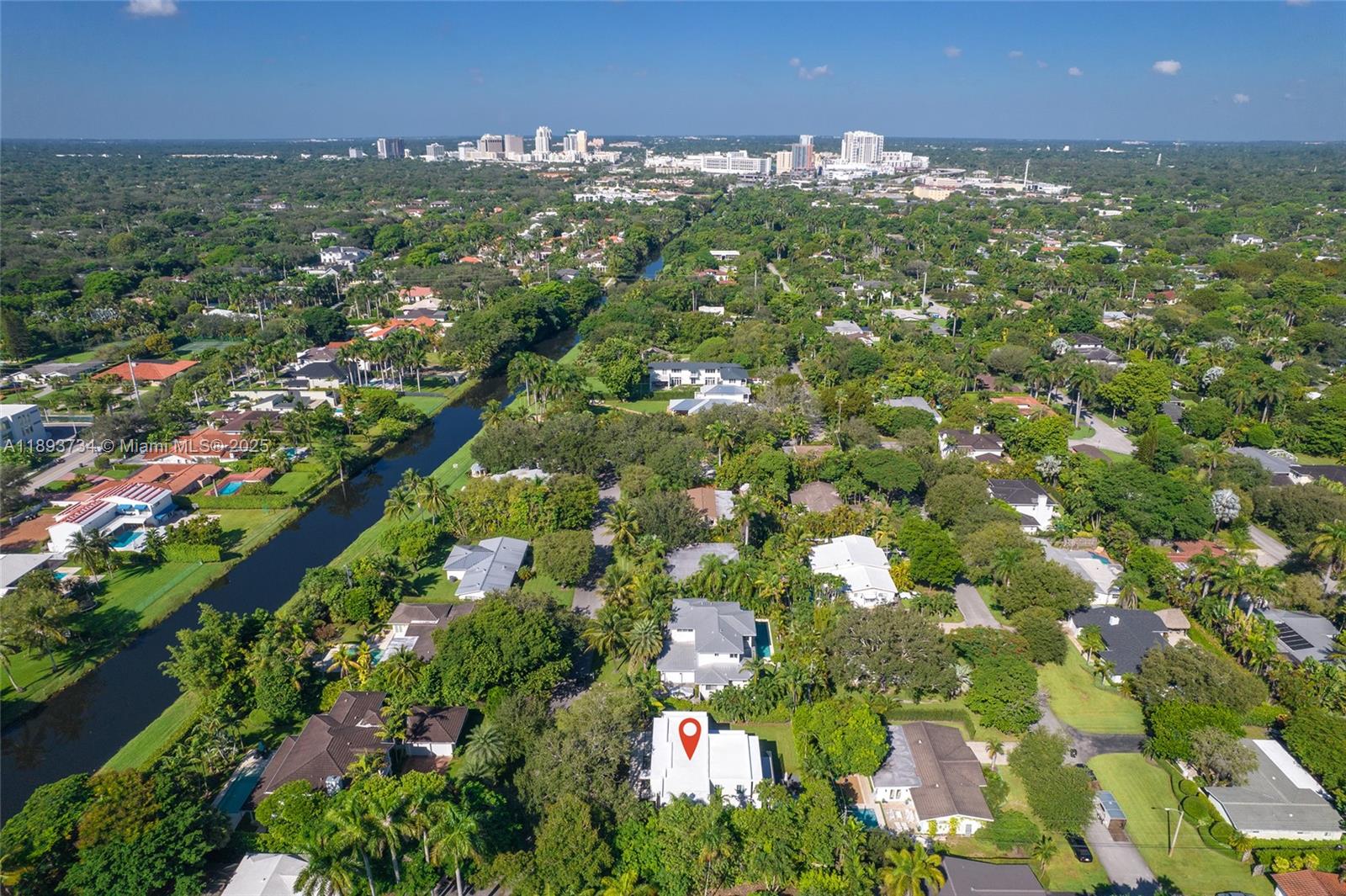 5921 SW 87th St South Miami, FL 33143