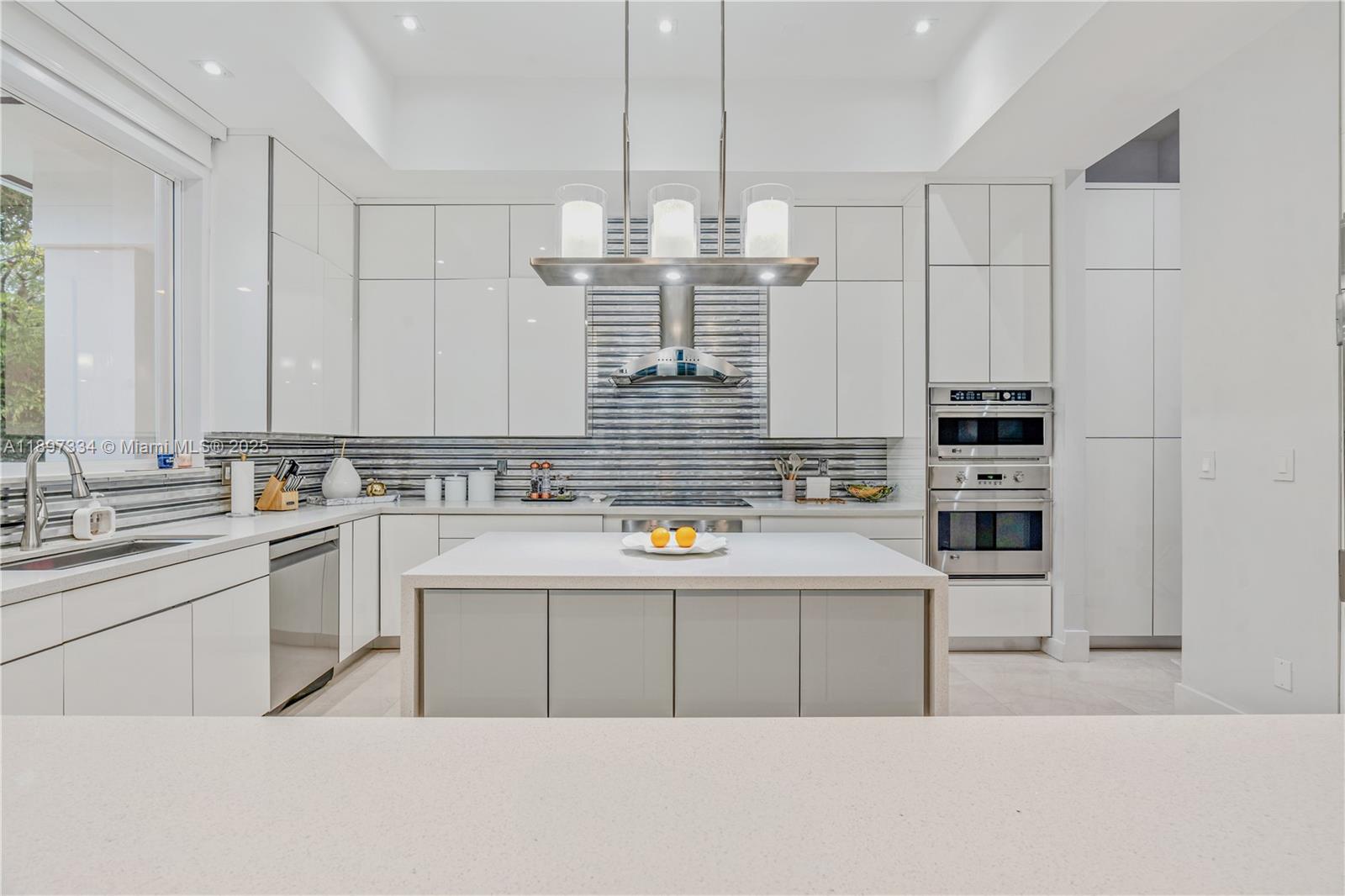 12401 SW 82nd Ave Pinecrest, FL 33156