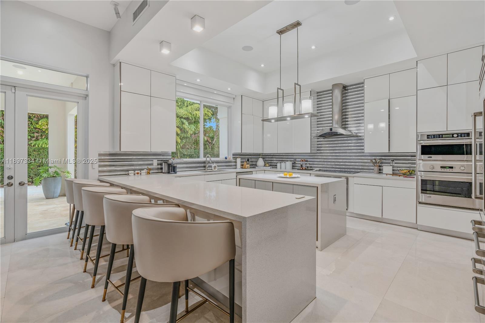 12401 SW 82nd Ave Pinecrest, FL 33156