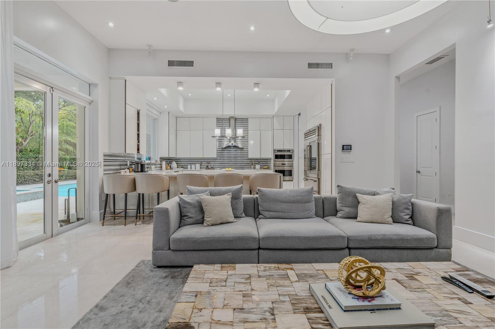 12401 SW 82nd Ave Pinecrest, FL 33156