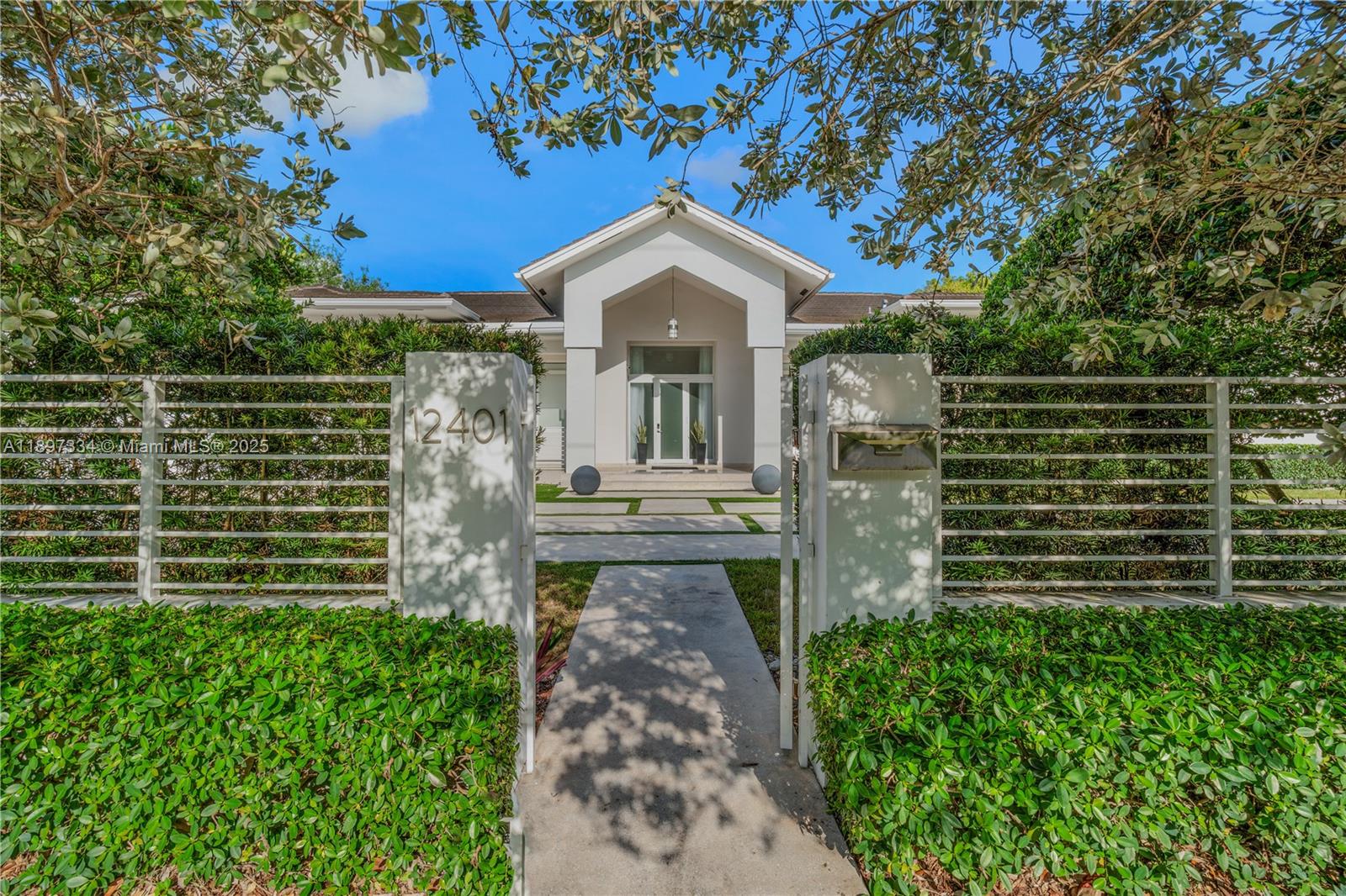 12401 SW 82nd Ave Pinecrest, FL 33156