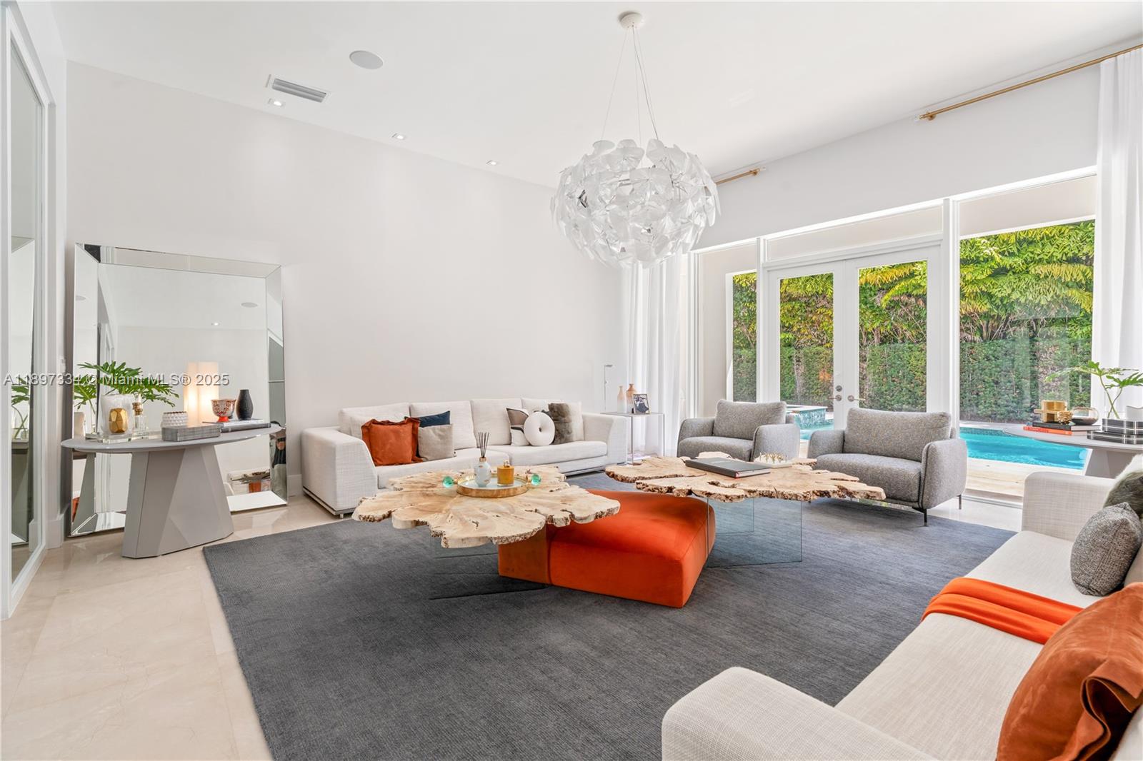 12401 SW 82nd Ave Pinecrest, FL 33156