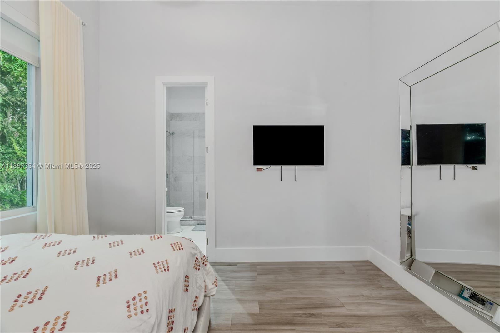 12401 SW 82nd Ave Pinecrest, FL 33156