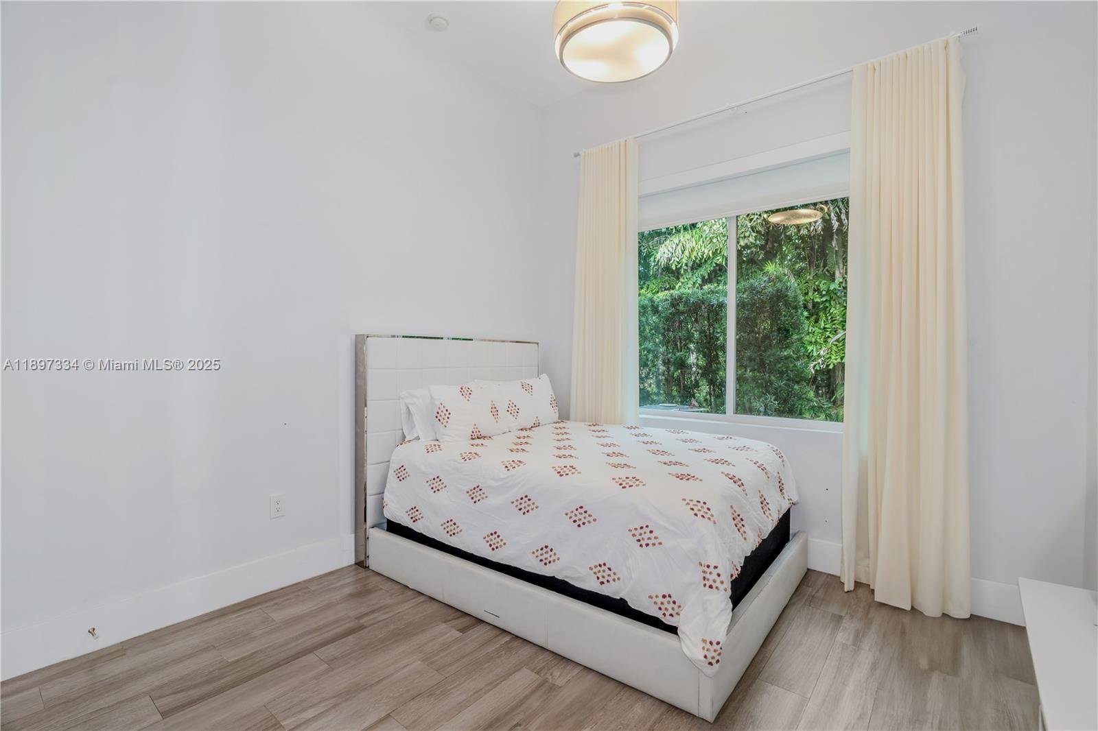 12401 SW 82nd Ave Pinecrest, FL 33156