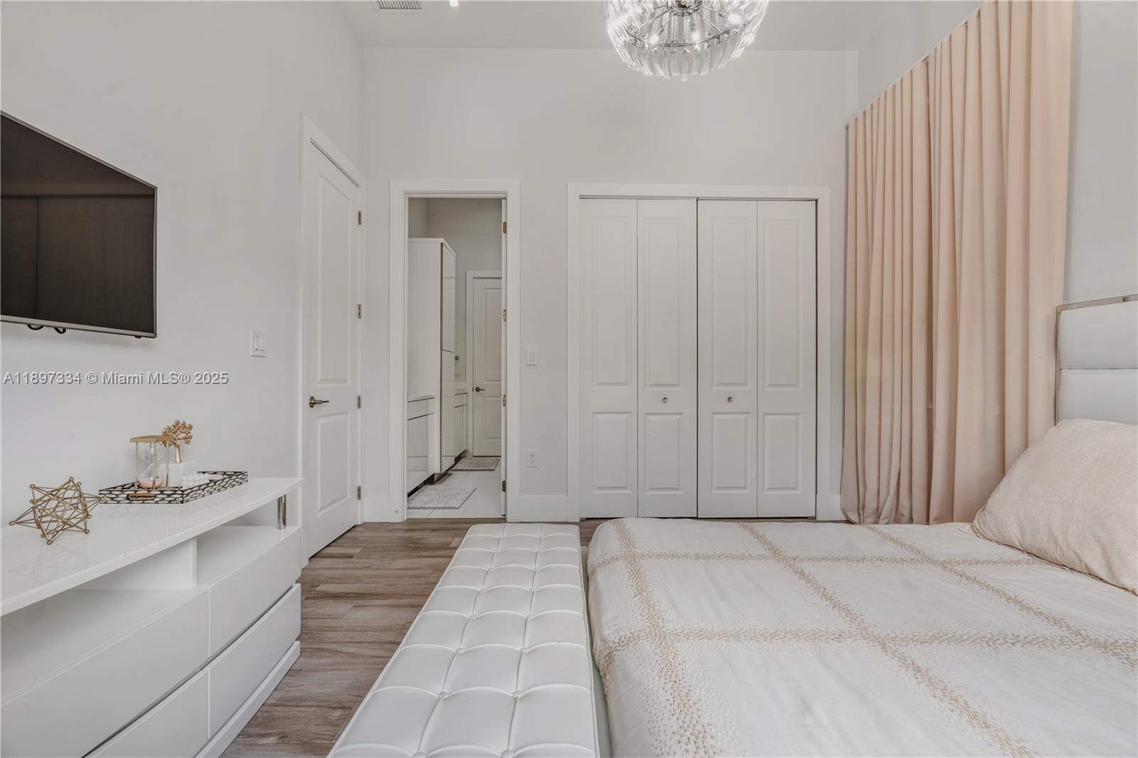 12401 SW 82nd Ave Pinecrest, FL 33156