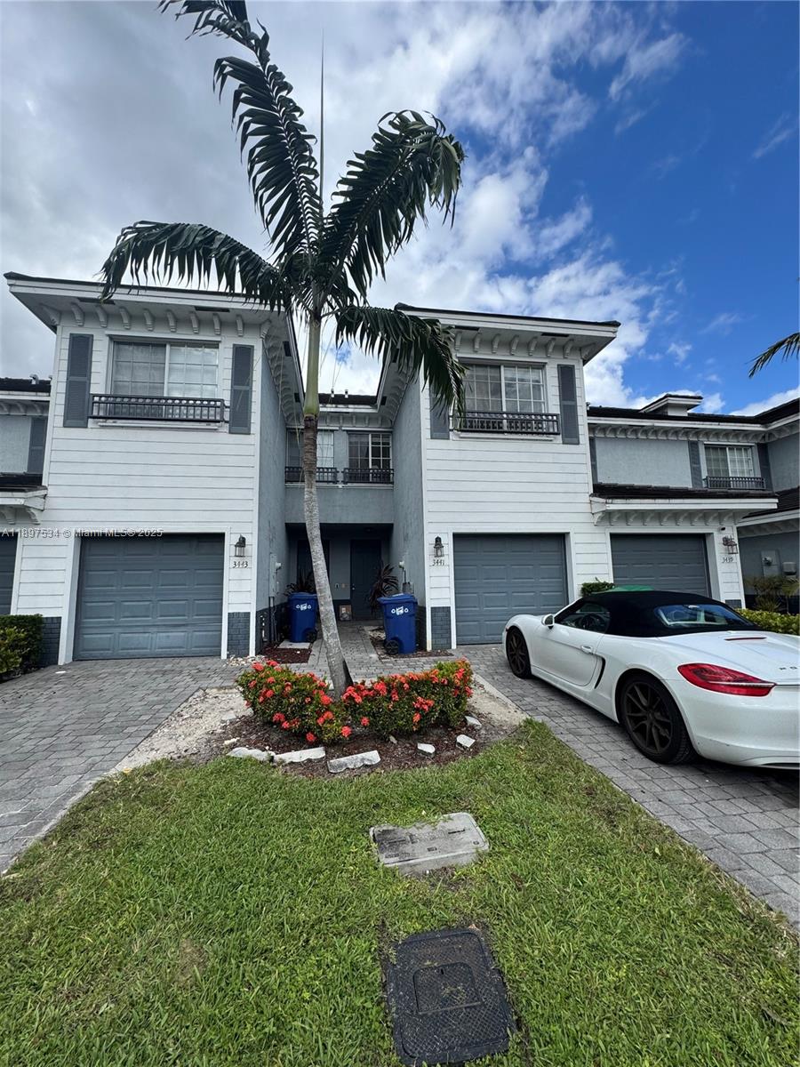 3441 NW 13th St