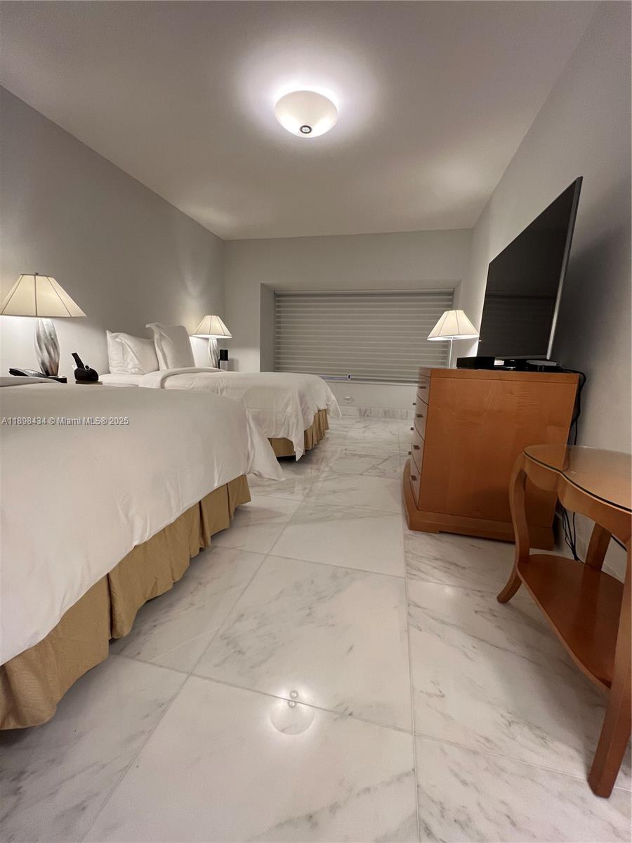 1435 Brickell Ave #3307 Miami, FL 33131