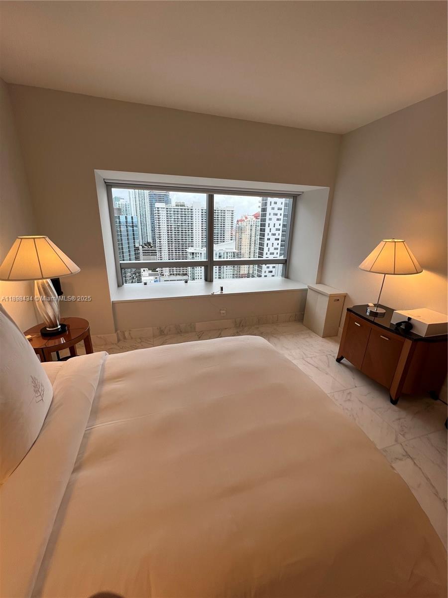 1435 Brickell Ave #3307 Miami, FL 33131