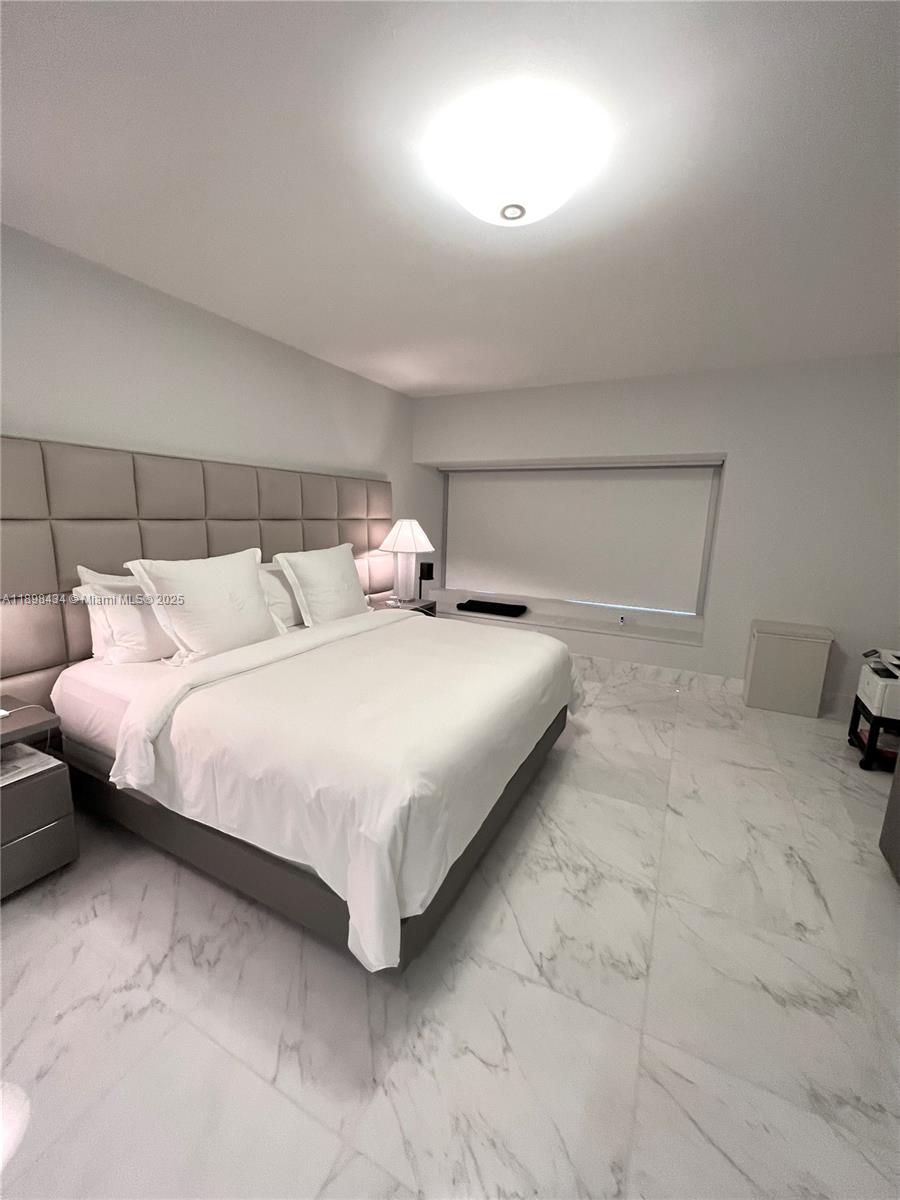 1435 Brickell Ave #3307 Miami, FL 33131