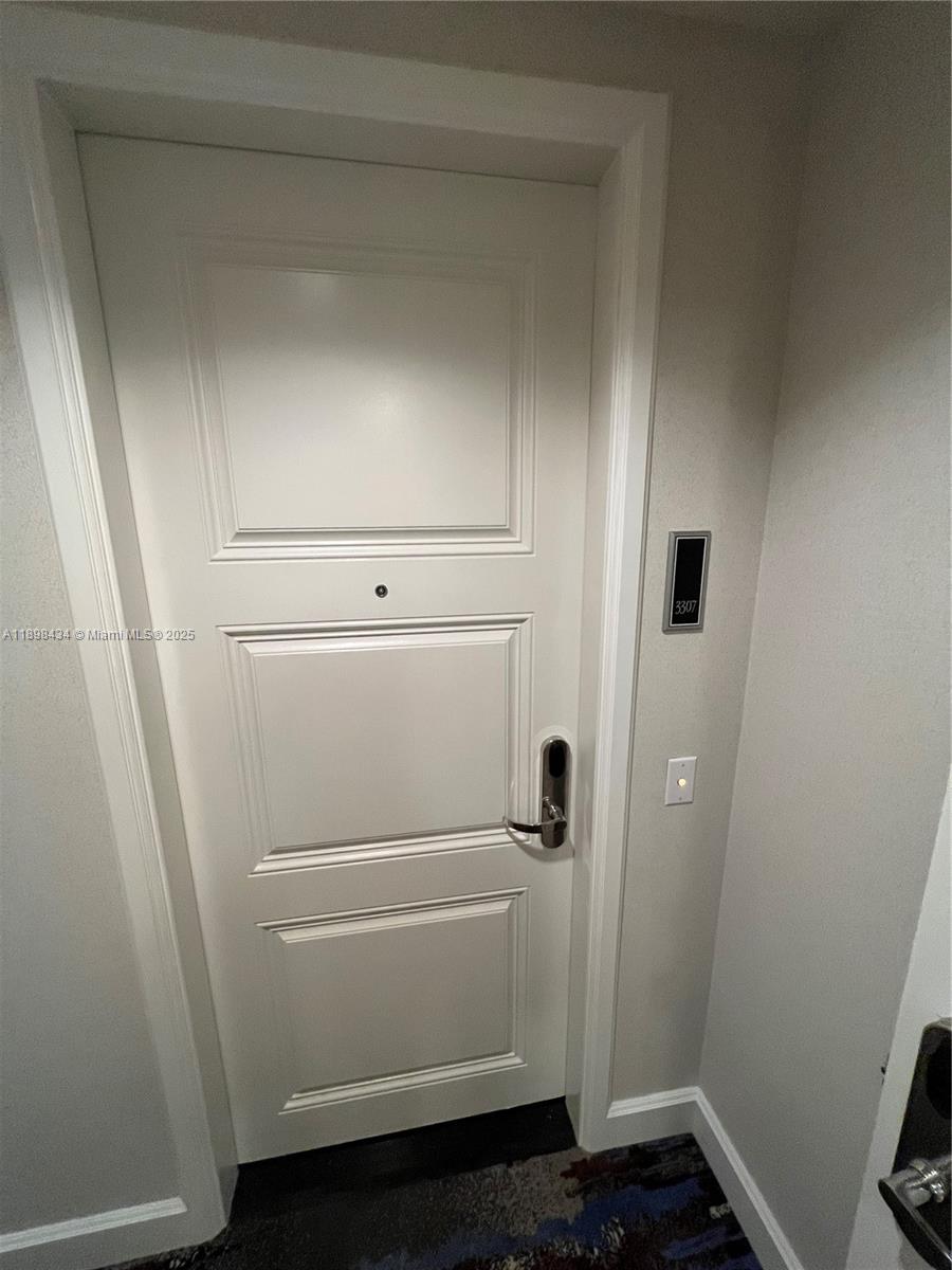 1435 Brickell Ave #3307 Miami, FL 33131