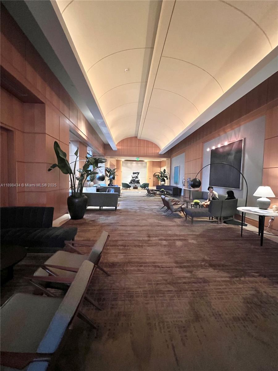 1435 Brickell Ave #3307 Miami, FL 33131