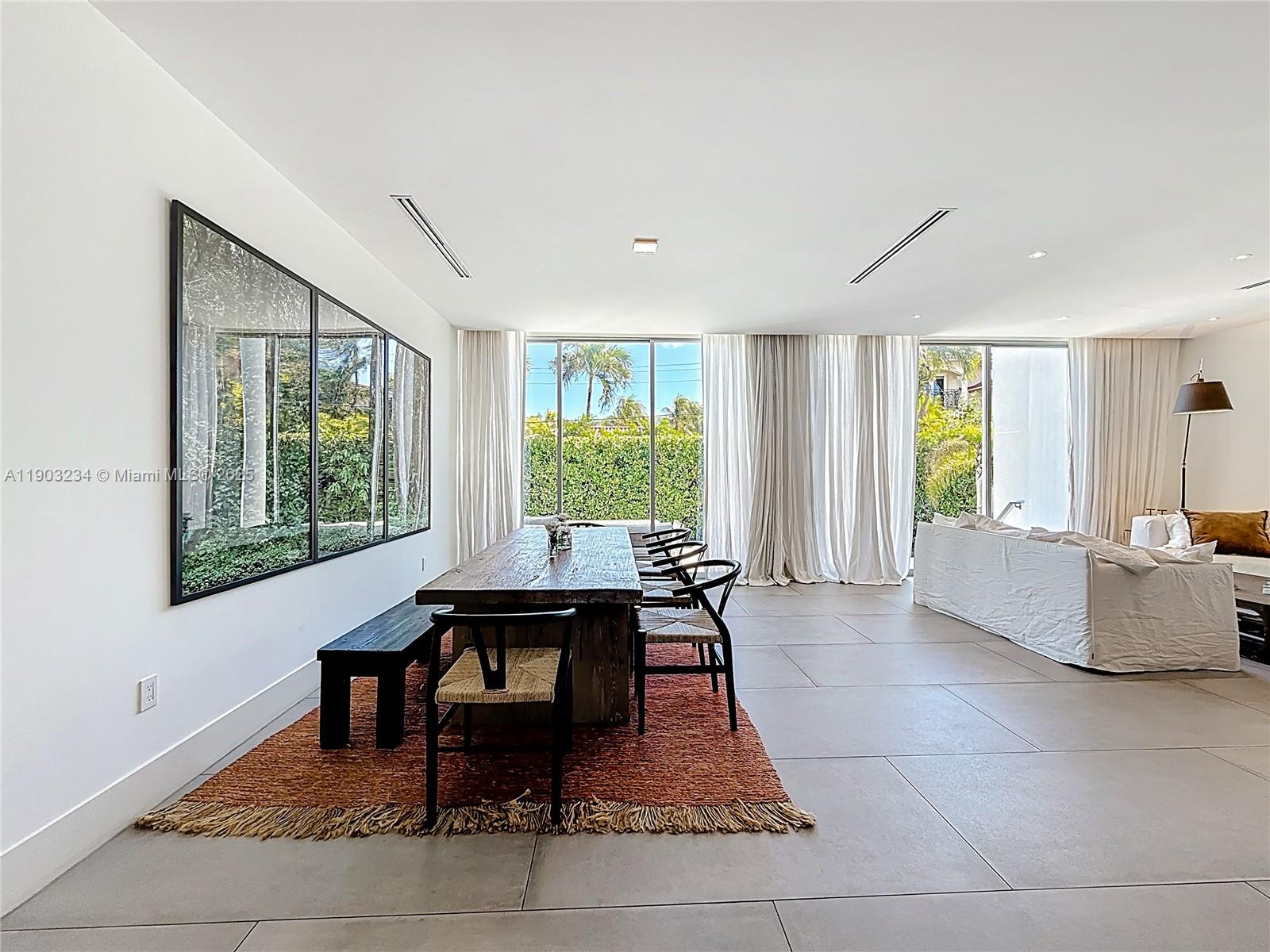 Undisclosed Address Key Biscayne, FL 33149