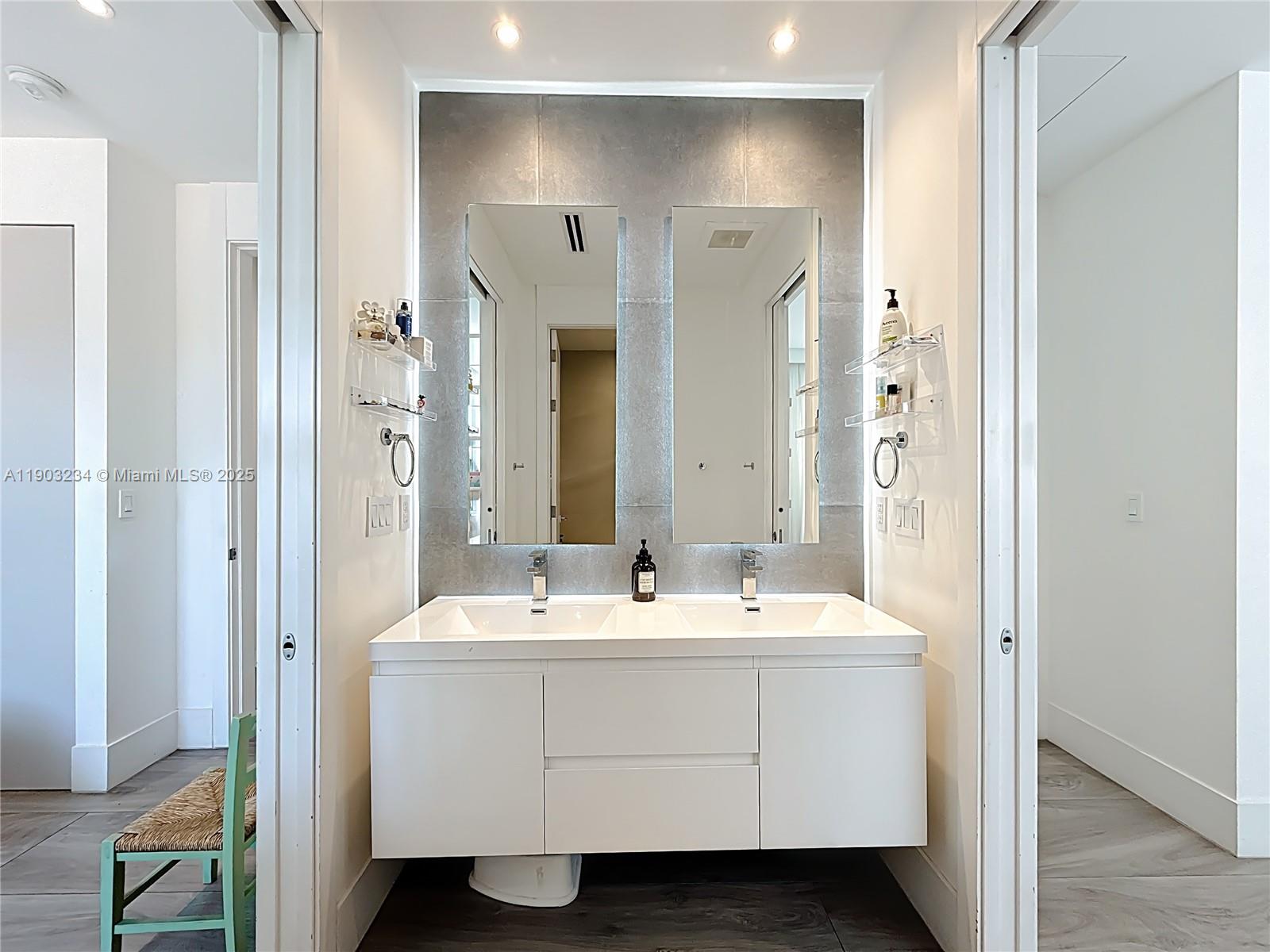 Undisclosed Address Key Biscayne, FL 33149