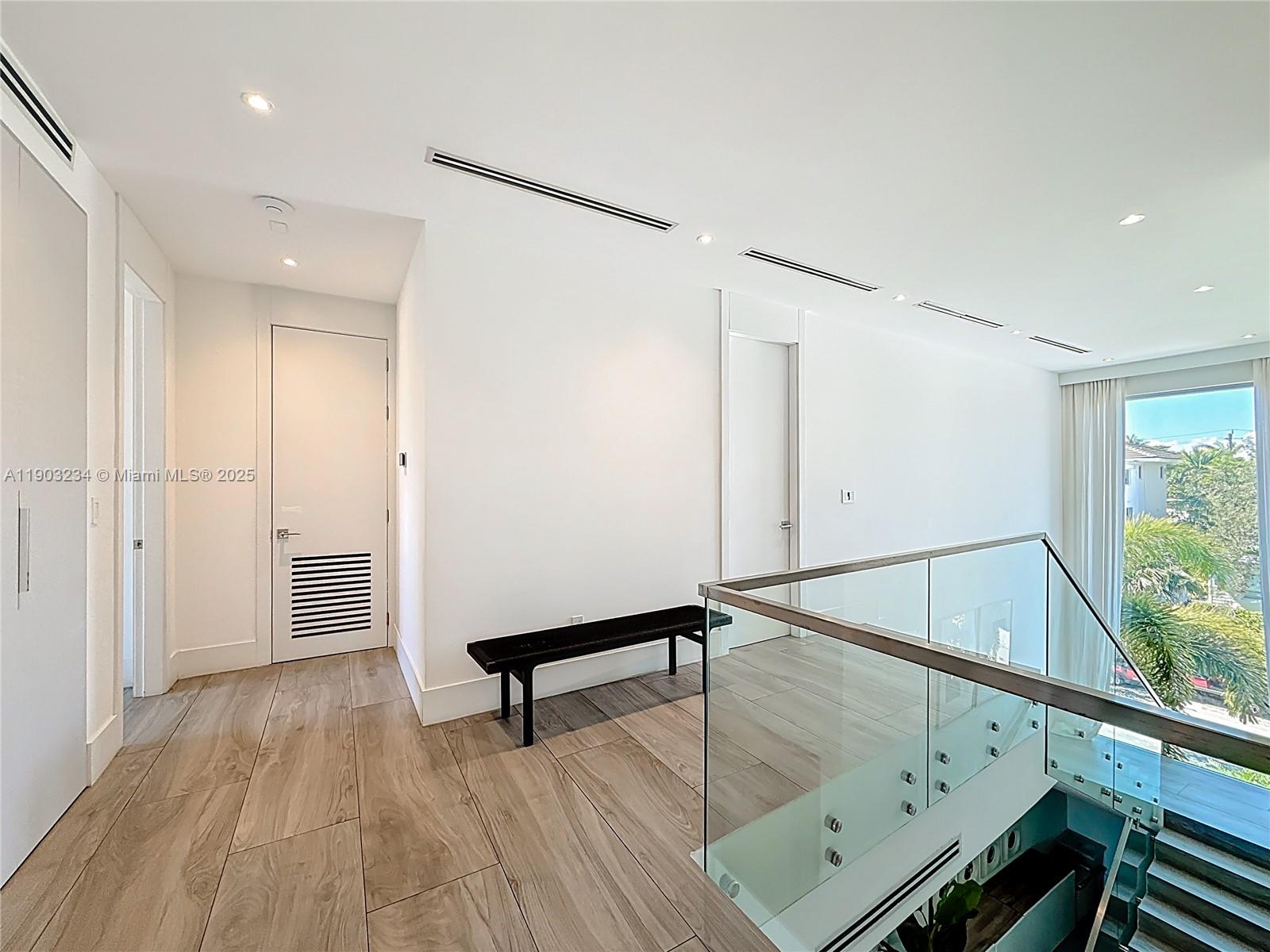 Undisclosed Address Key Biscayne, FL 33149