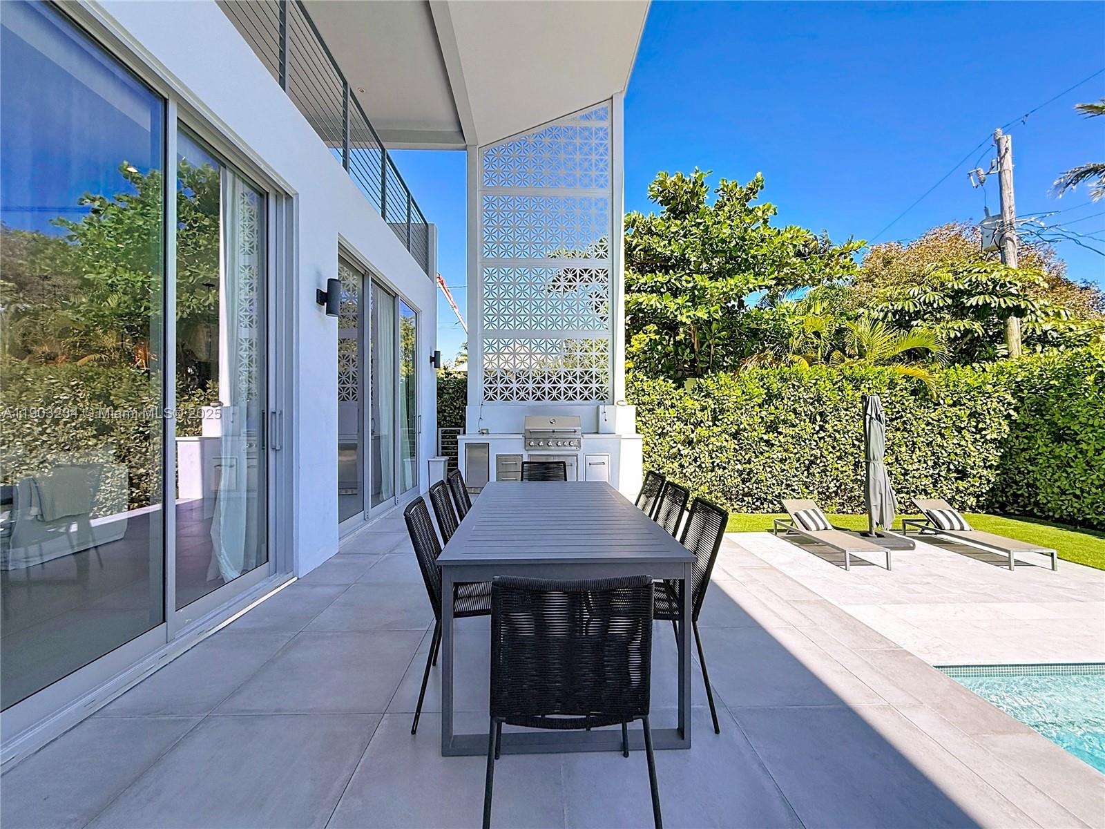 Undisclosed Address Key Biscayne, FL 33149