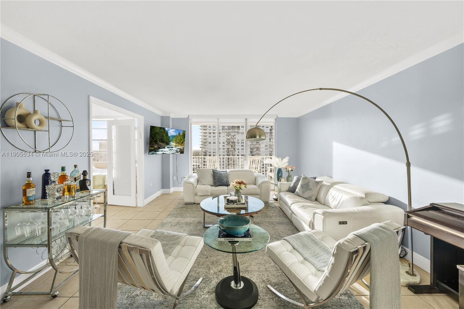 2851 NE 183rd St #1514E