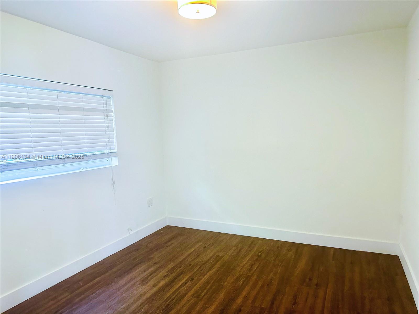 95 Edgewater Dr #107 Coral Gables, FL 33133