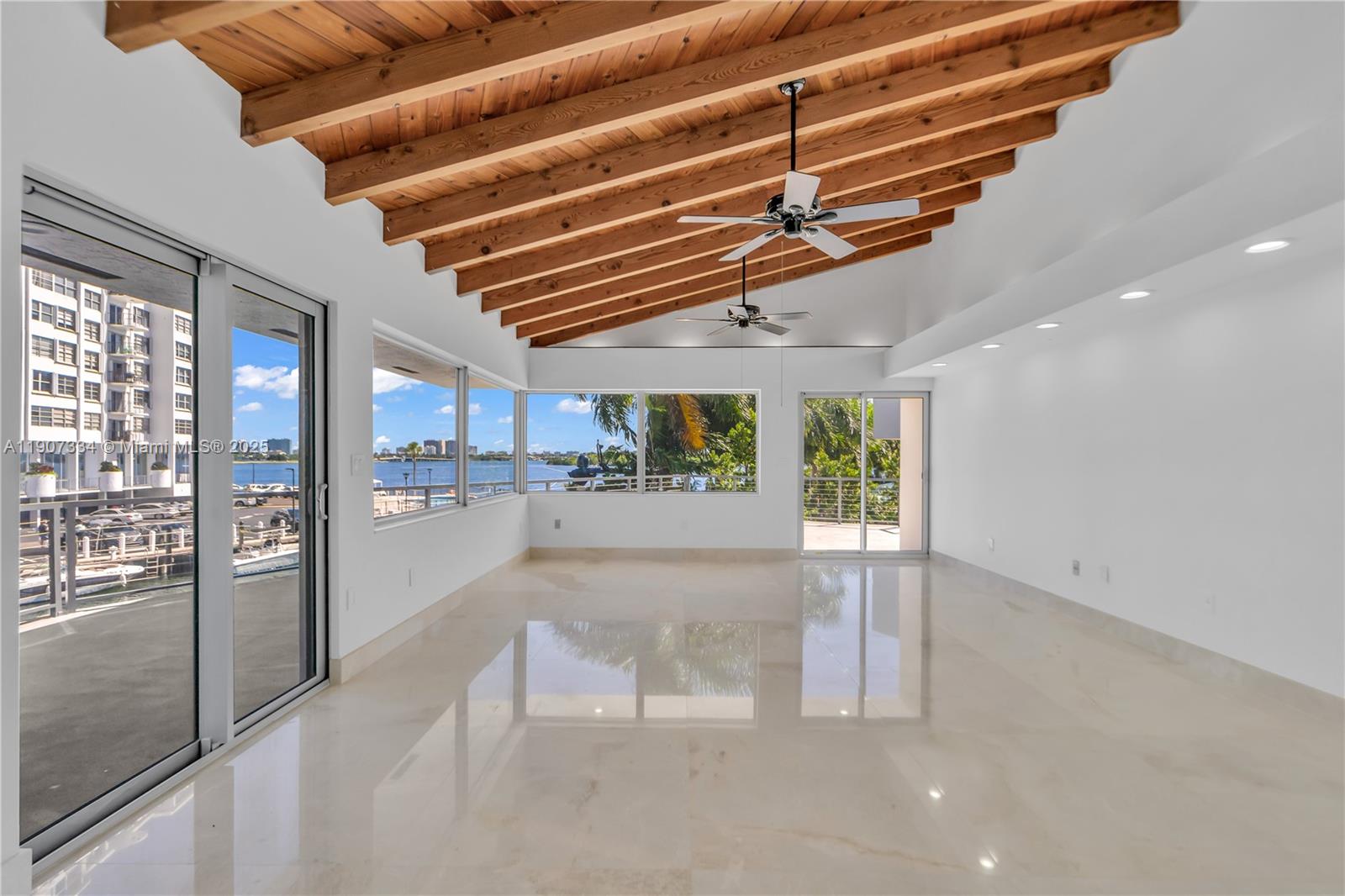 2089 NE 121st Rd North Miami, FL 33181