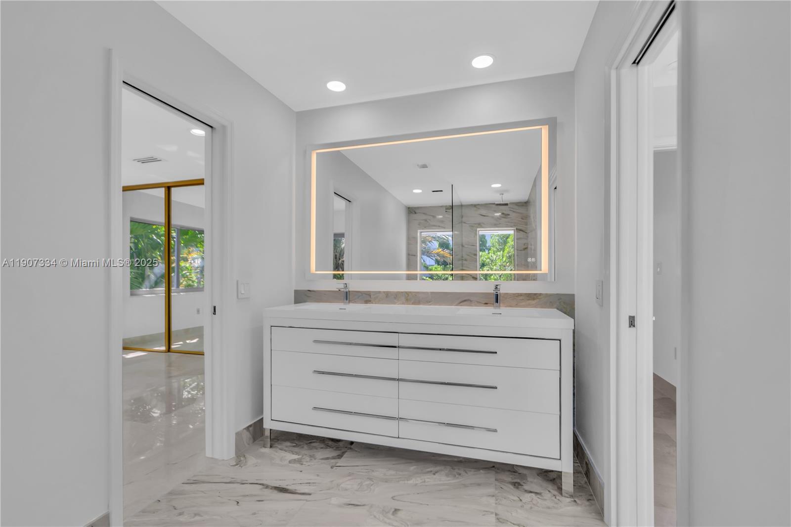 2089 NE 121st Rd North Miami, FL 33181