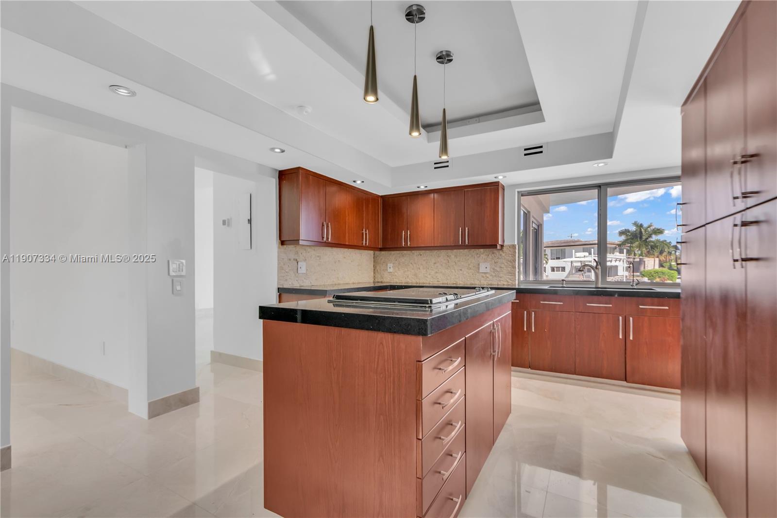 2089 NE 121st Rd North Miami, FL 33181