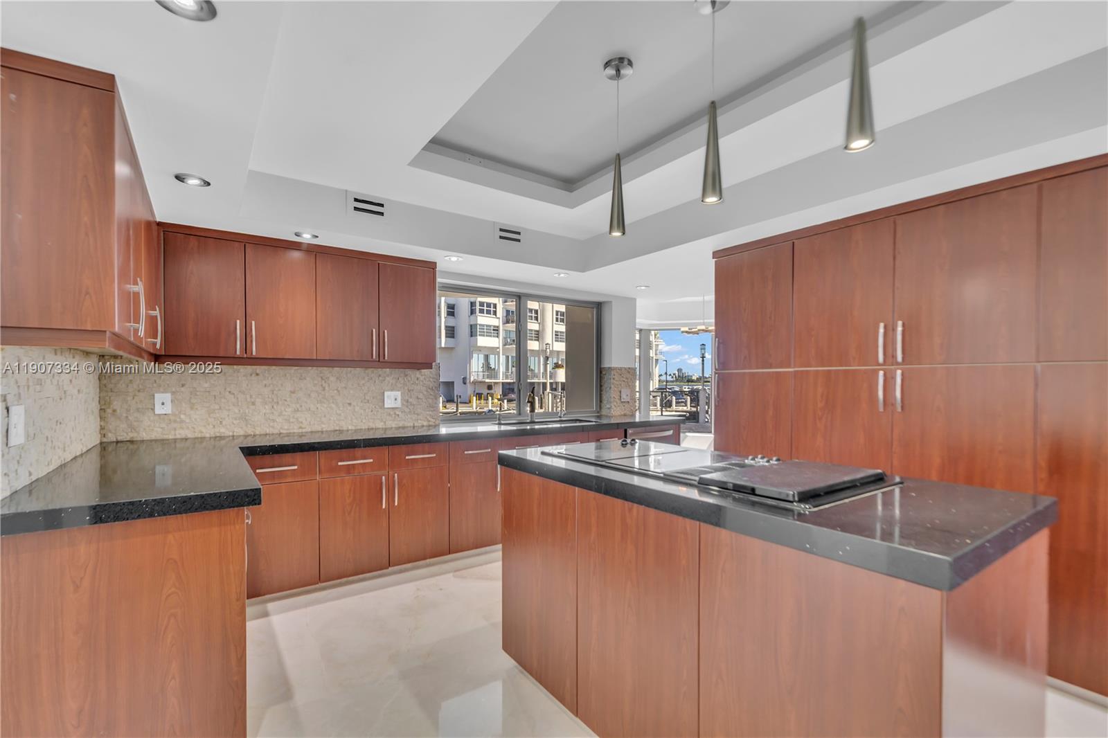 2089 NE 121st Rd North Miami, FL 33181