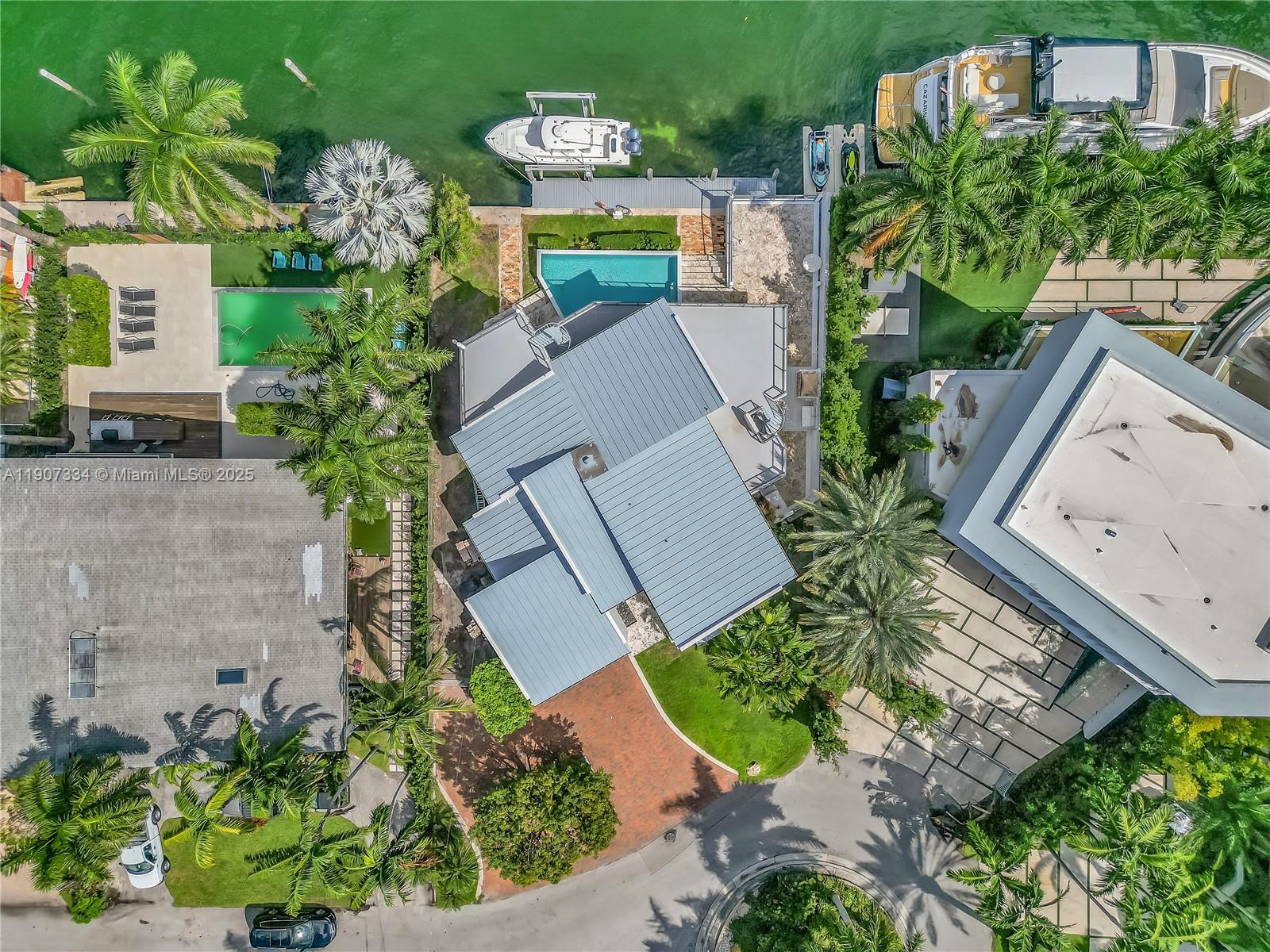 2089 NE 121st Rd North Miami, FL 33181