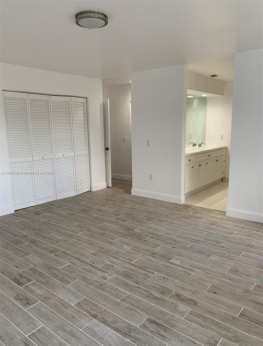 6950 SW 55th Ter #E Miami, FL 33155