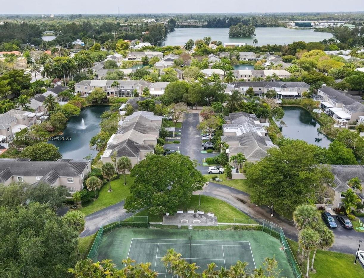 6950 SW 55th Ter #E Miami, FL 33155