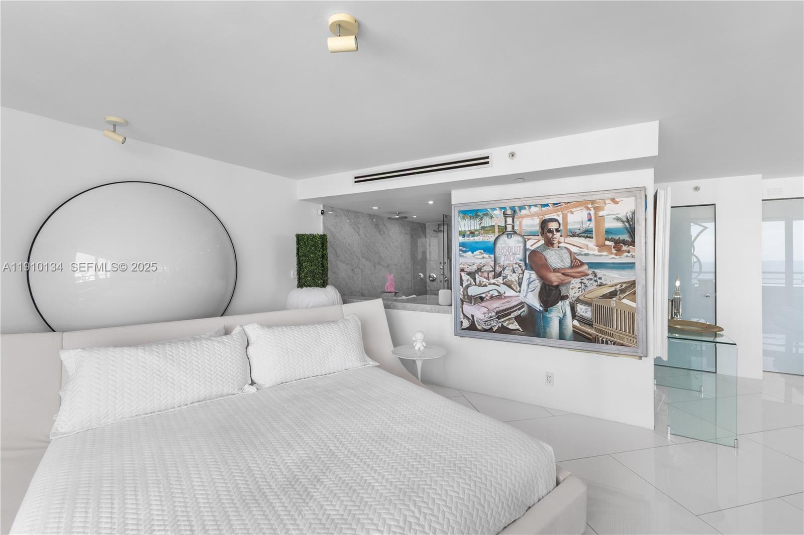 image South Pointe Towers27