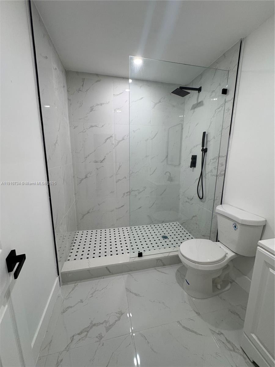 4028 SW 11th St Miami, FL 33134