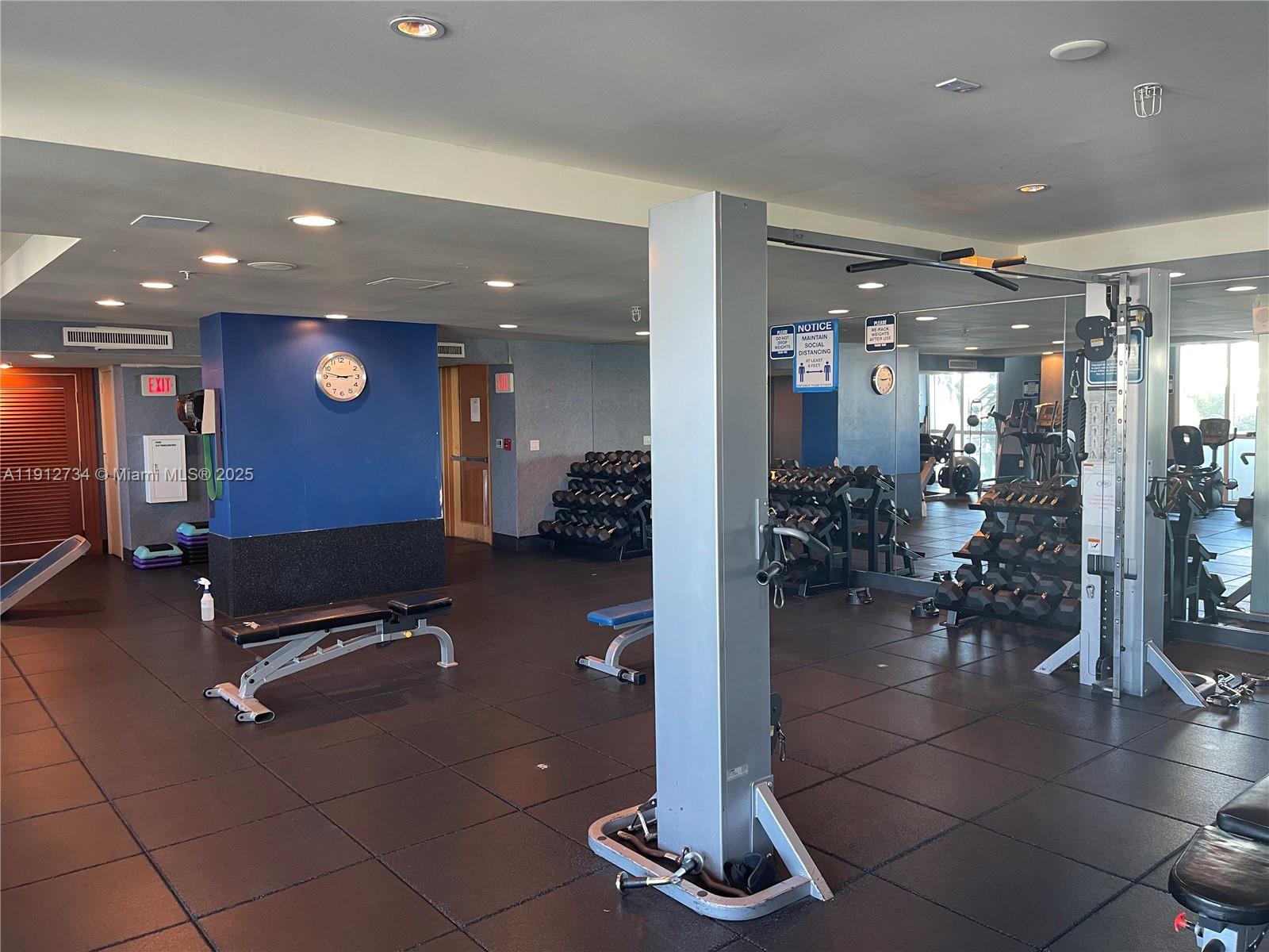 7900 Harbor Is Dr #720 North Bay Village, FL 33141