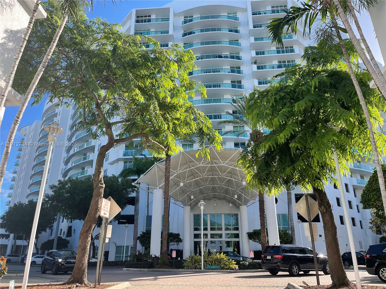 7900 Harbor Is Dr #720 North Bay Village, FL 33141