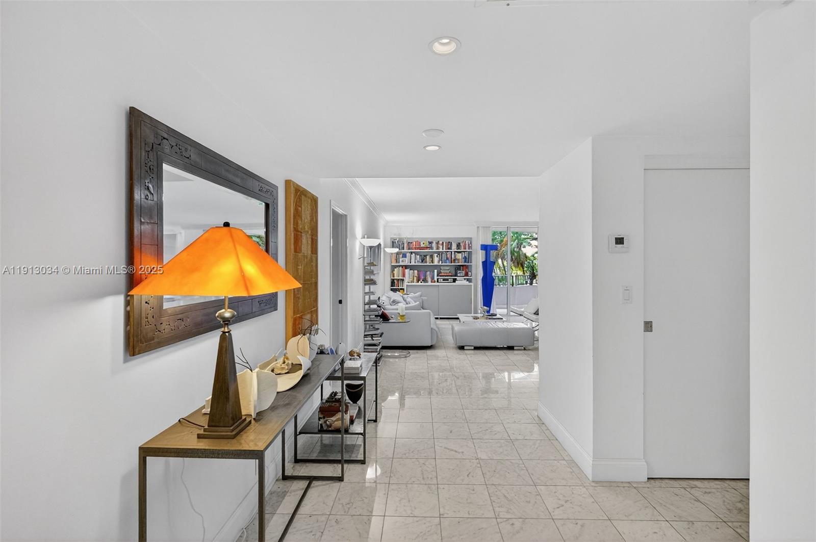 181 Crandon Blvd #106 Key Biscayne, FL 33149