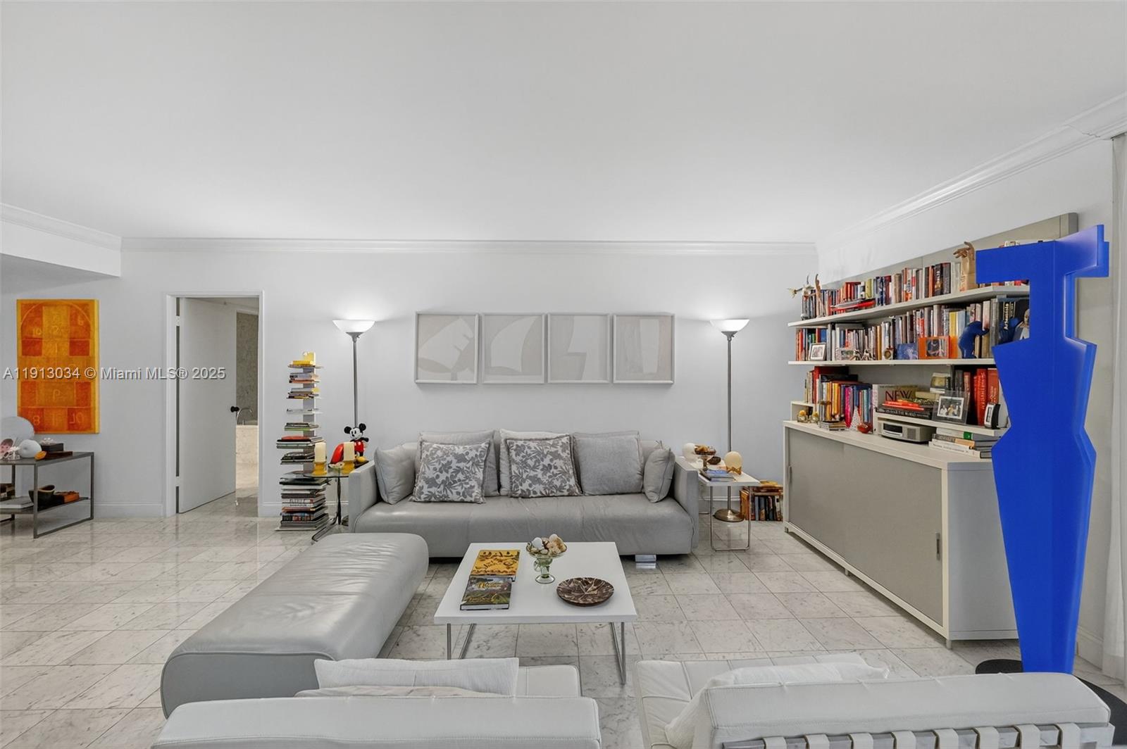 181 Crandon Blvd #106 Key Biscayne, FL 33149