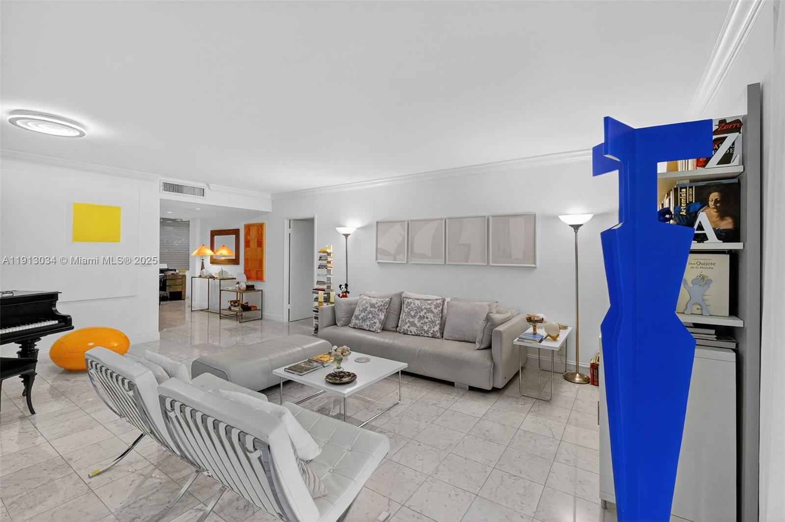 181 Crandon Blvd #106 Key Biscayne, FL 33149