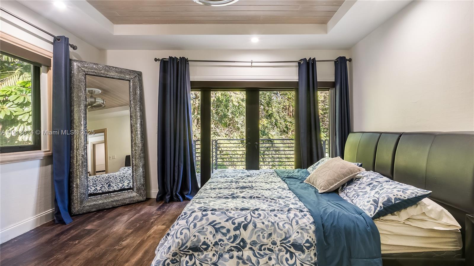 10395 SW 67th Ave Pinecrest, FL 33156