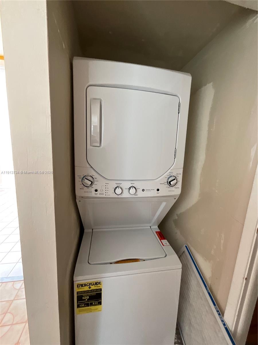 image The Charter Club11